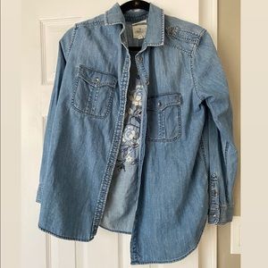 American Eagle Embroidered Denim Button Down